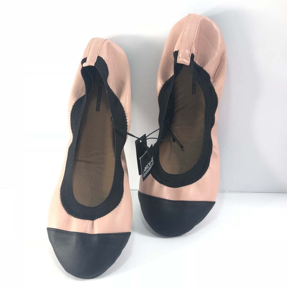 Ardene NWT nude and black ballet flats